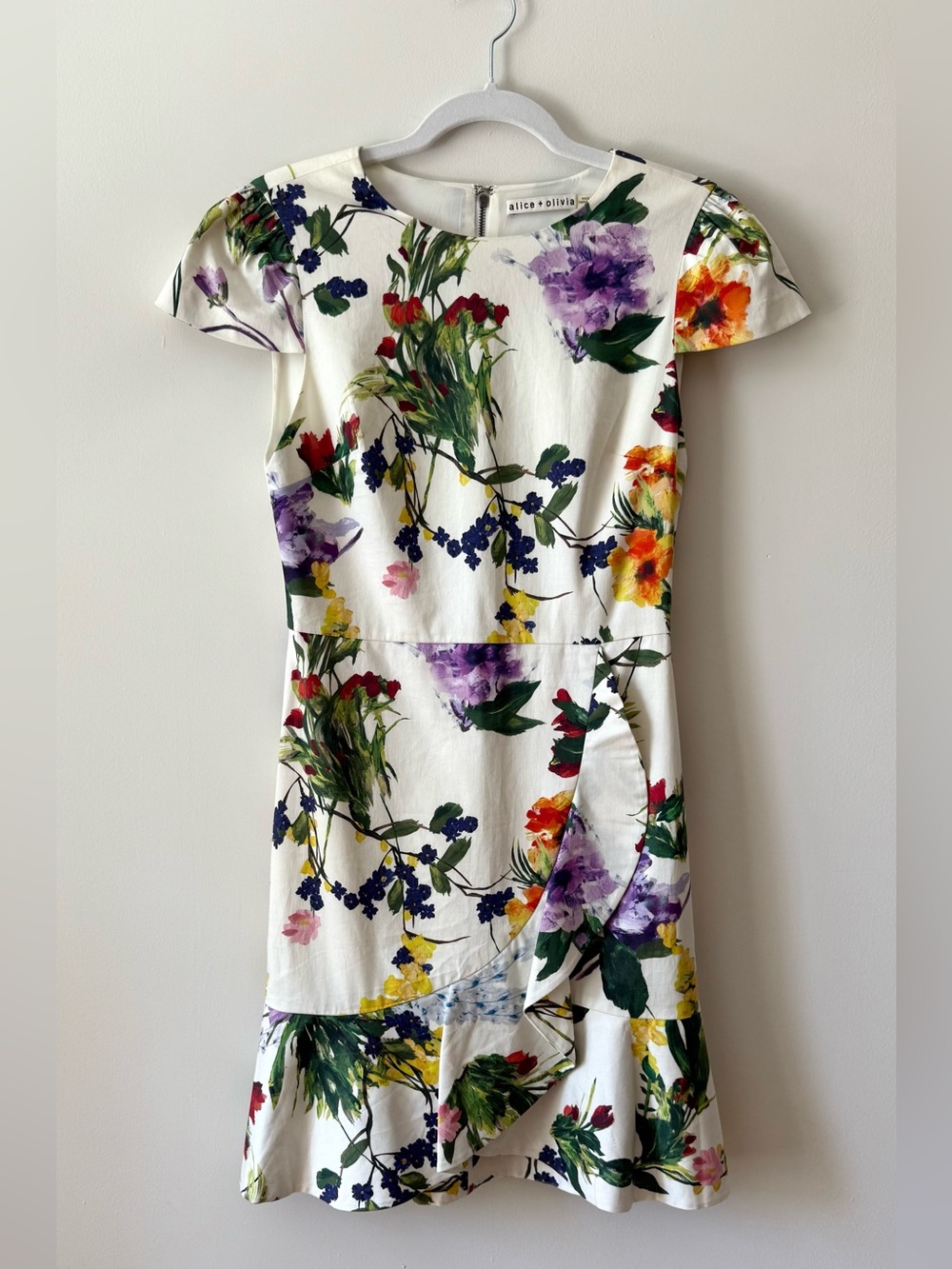Alice + Olivia White Floral Dress Size 4